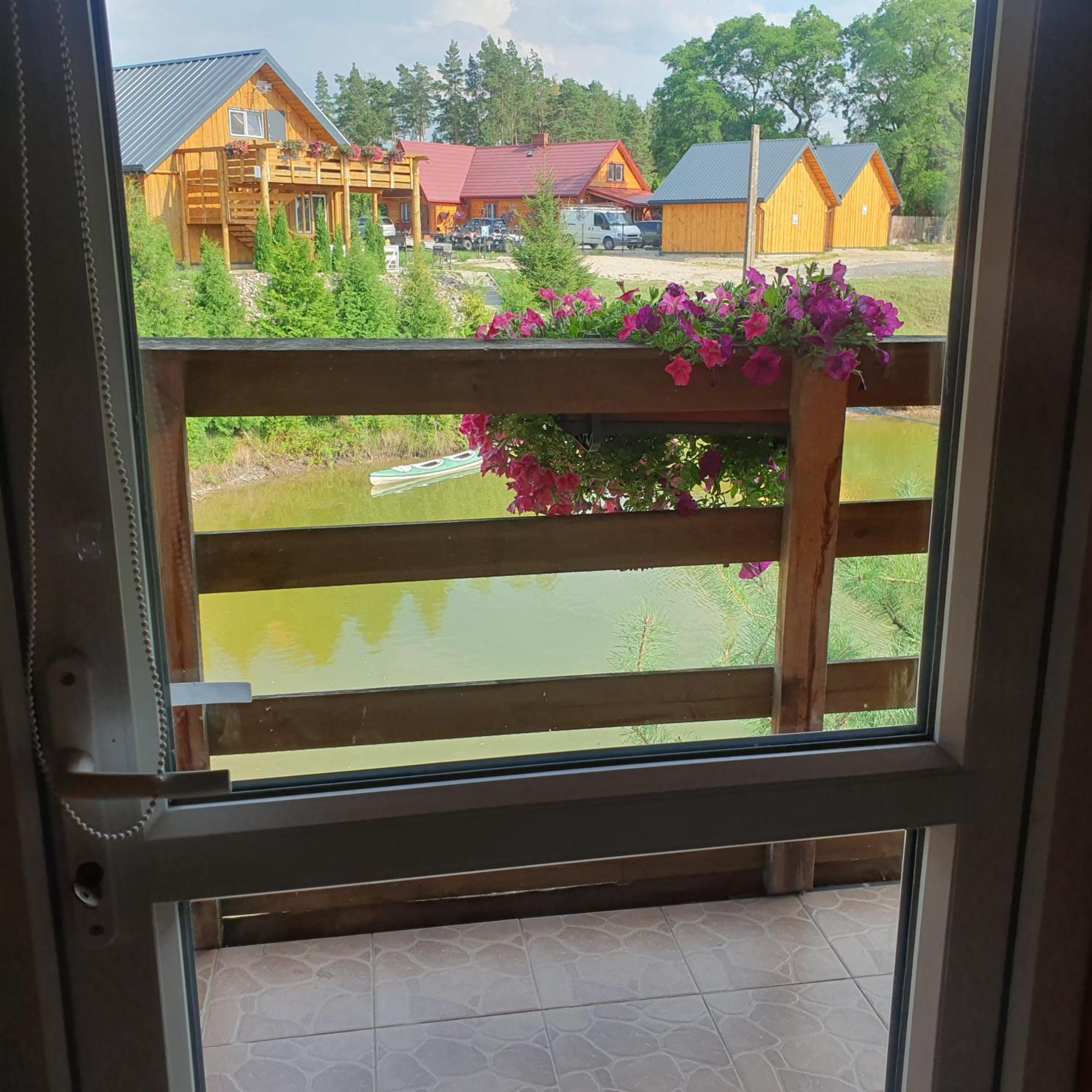 Domek Pod Akacjami Szypliszki Exteriér fotografie